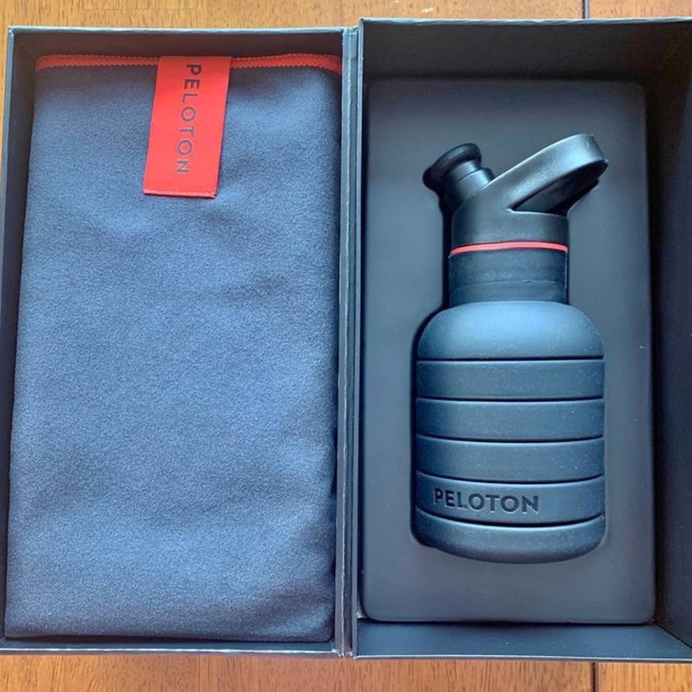 Peloton Water Bottle & Towel